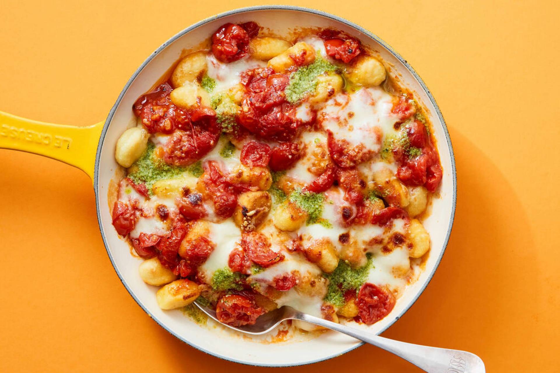 Gnocchi Bake with Tomatoes, Mozzarella & Pesto  - HOLIDAY