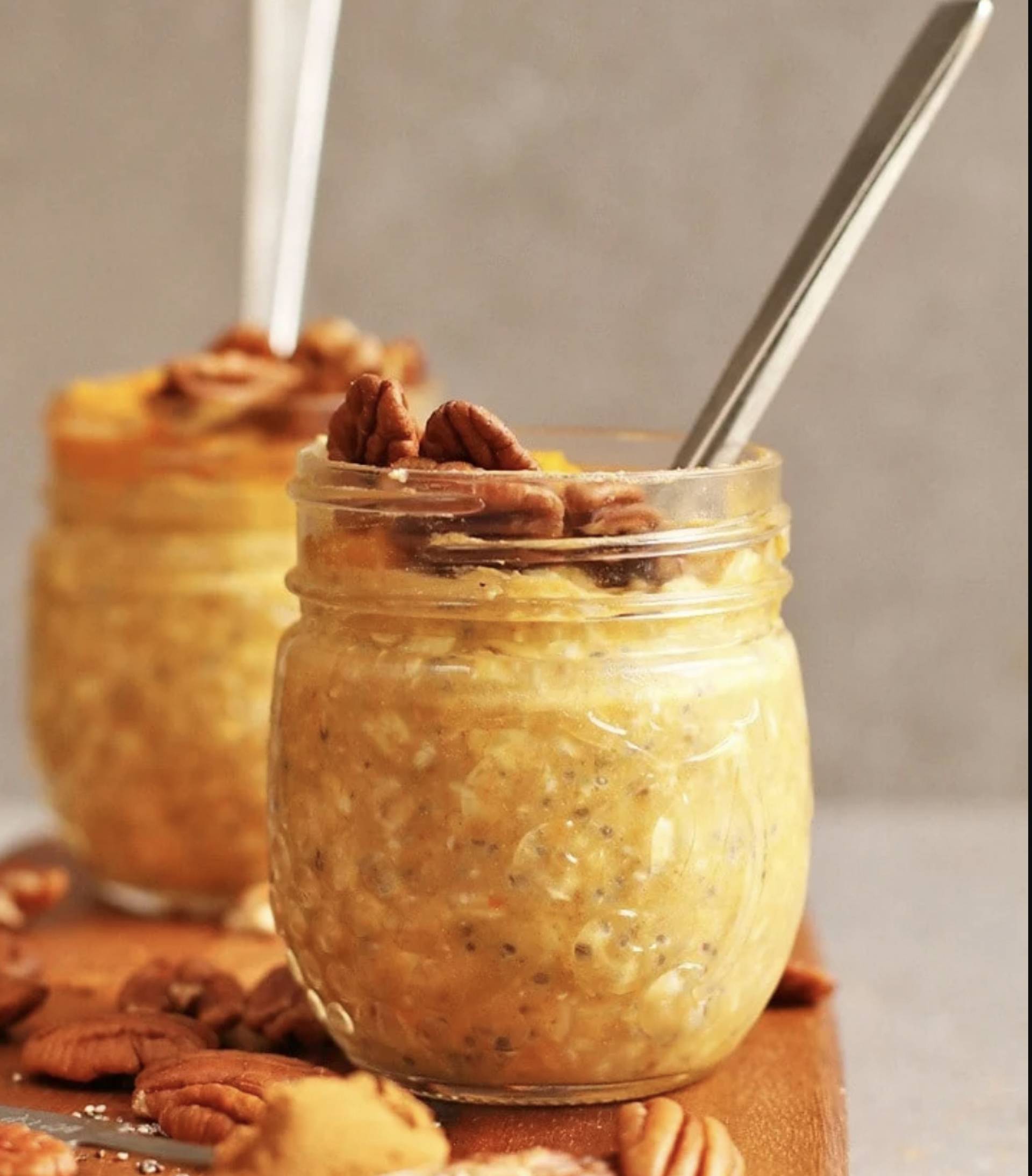 Vegan Pumpkin Pie Overnight Oats with Pecan Crumble - 4 Pack