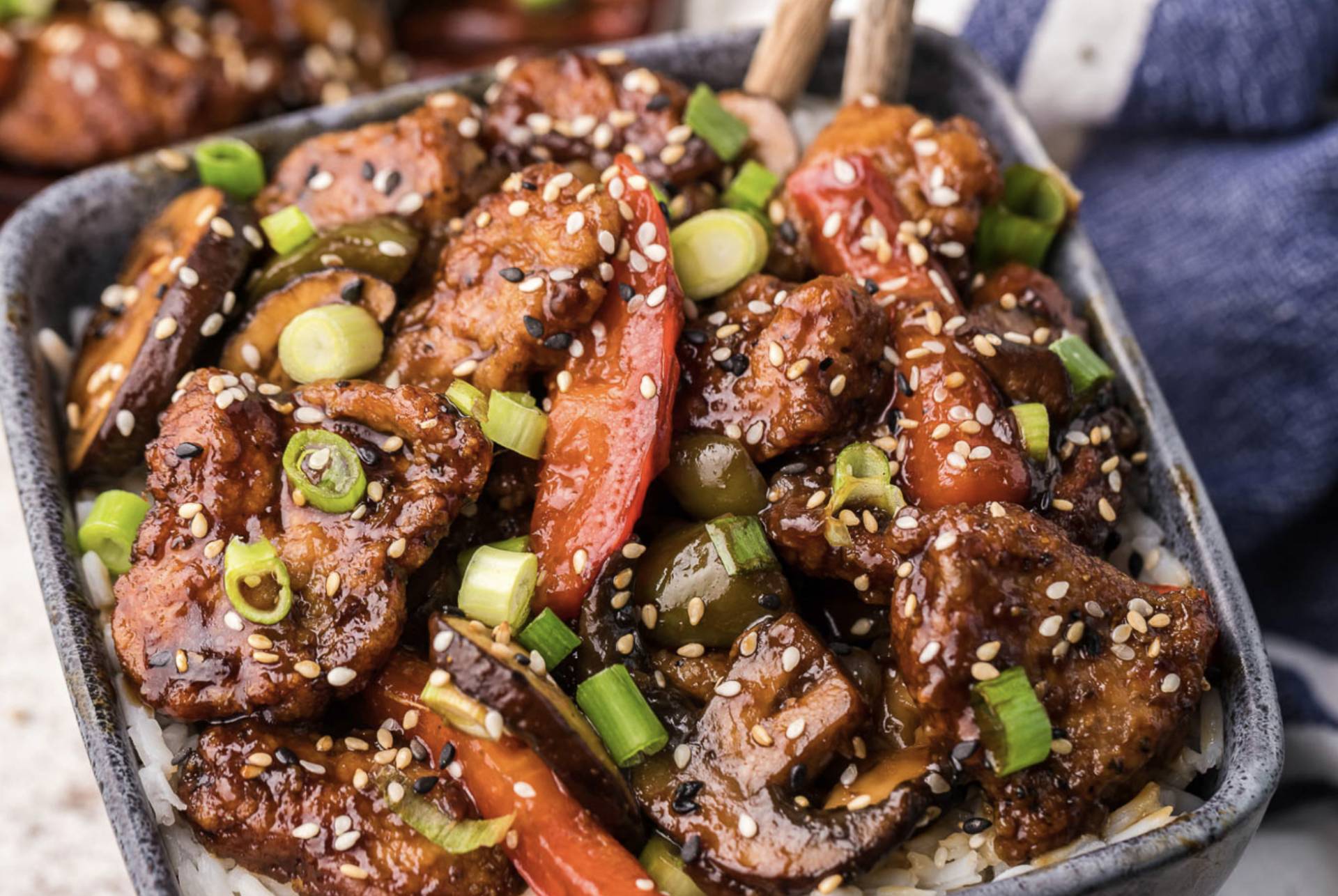 Low Carb Mongolian Beef Stir Fry with Cauliflower Rice