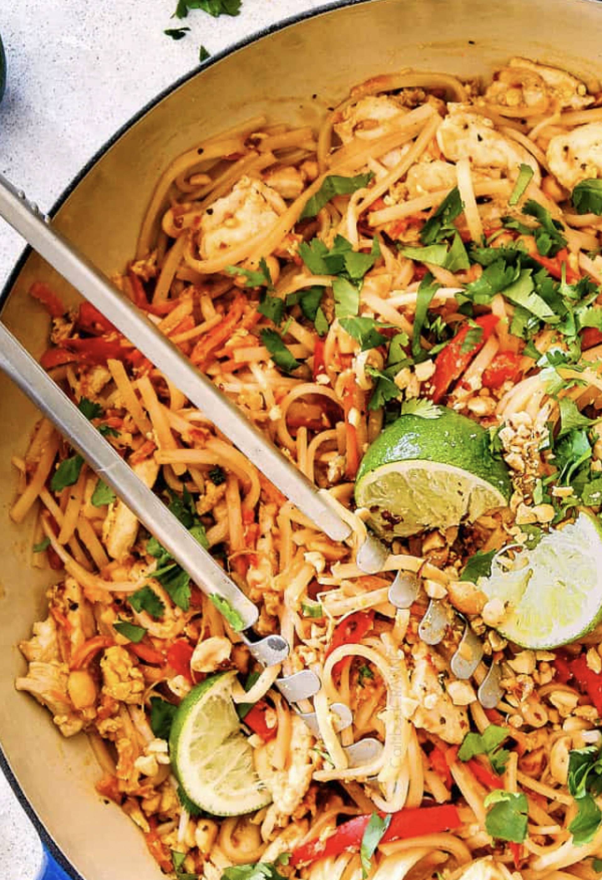 Low Carb Chicken and Veggie Zoodle Pad Thai